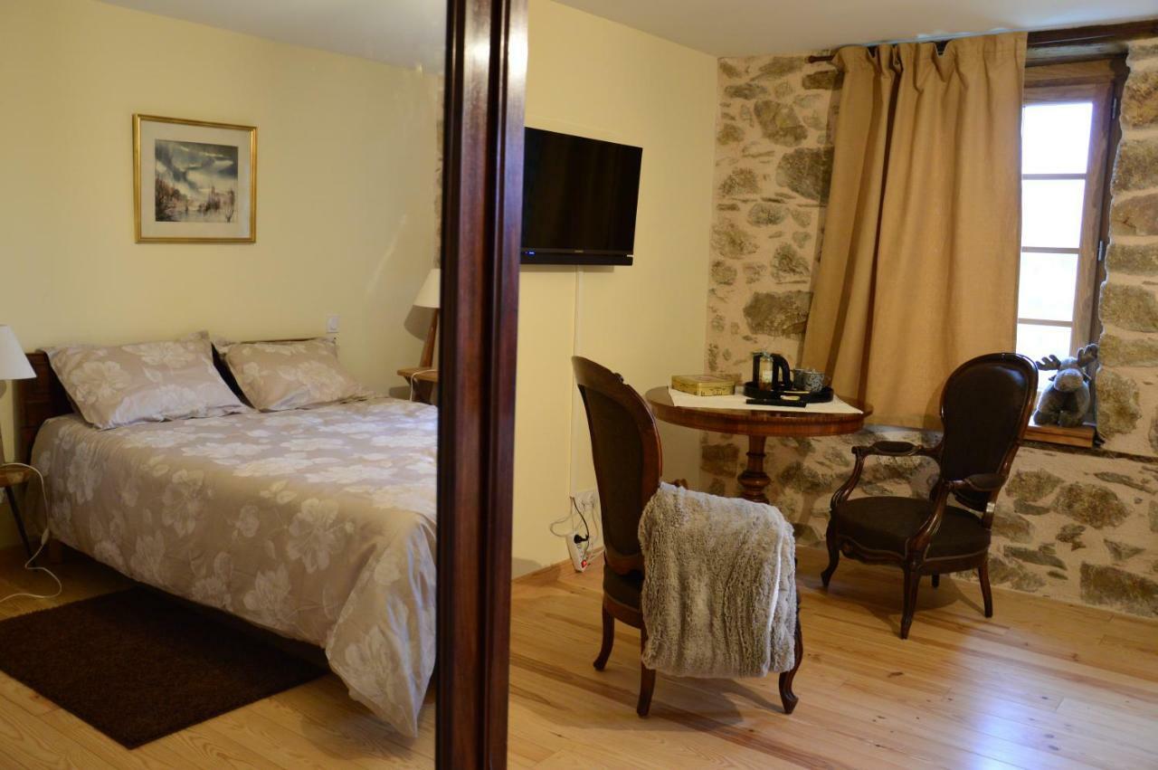 Chambres Et Table D'Hotes Du Pere Boussenac Luaran gambar