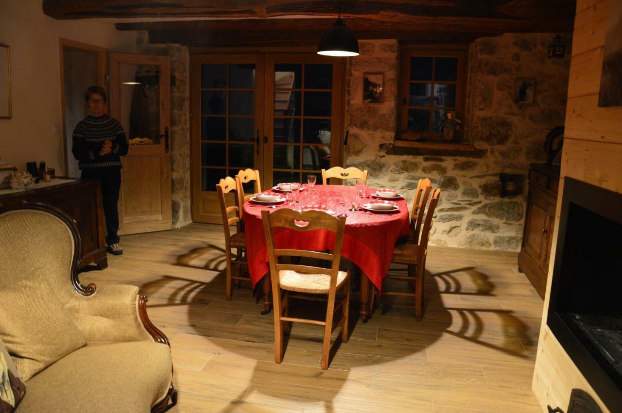 Chambres Et Table D'Hotes Du Pere Boussenac Luaran gambar