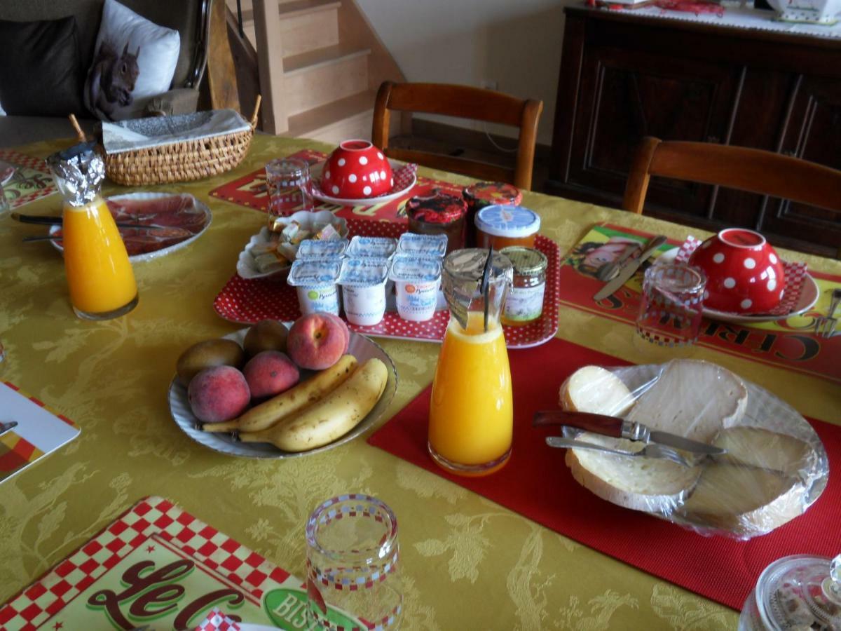 Chambres Et Table D'Hotes Du Pere Boussenac Luaran gambar