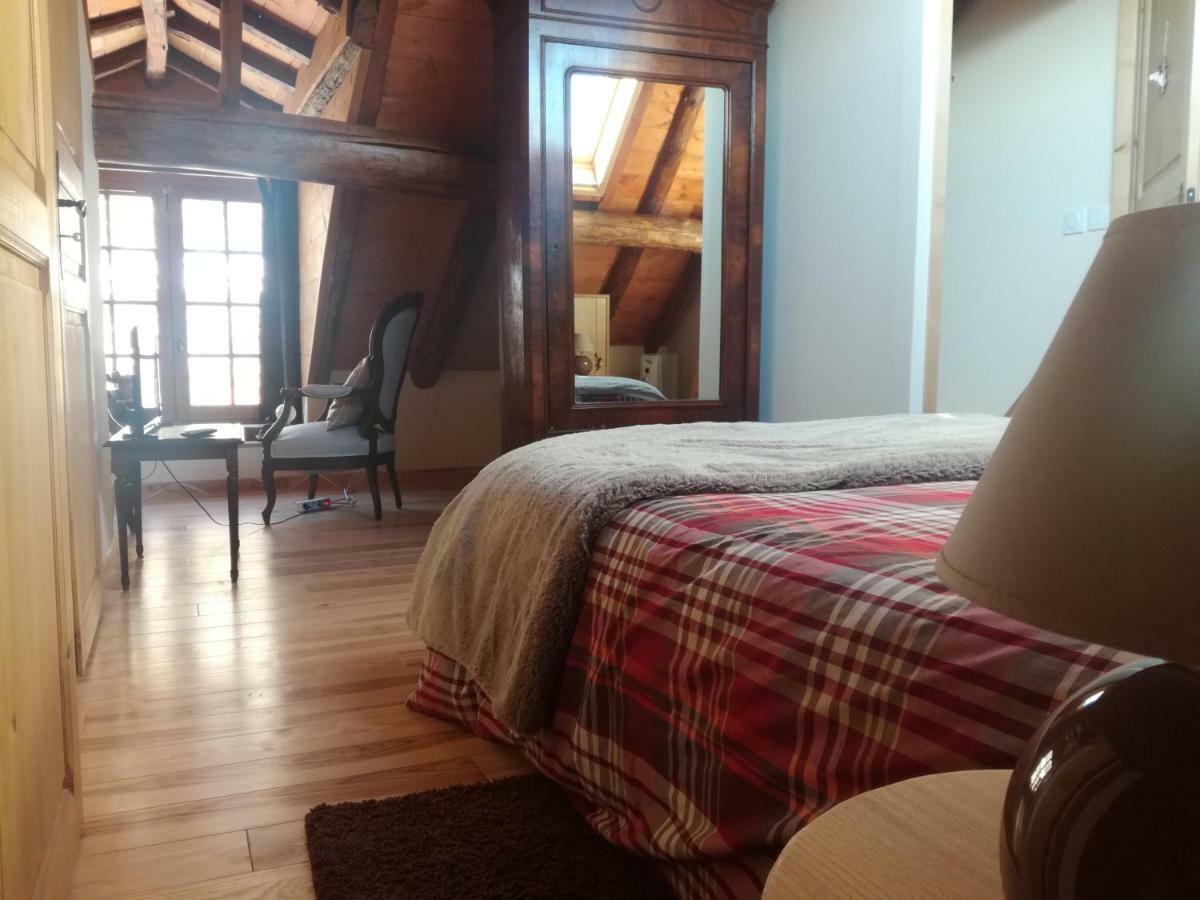 Chambres Et Table D'Hotes Du Pere Boussenac Luaran gambar